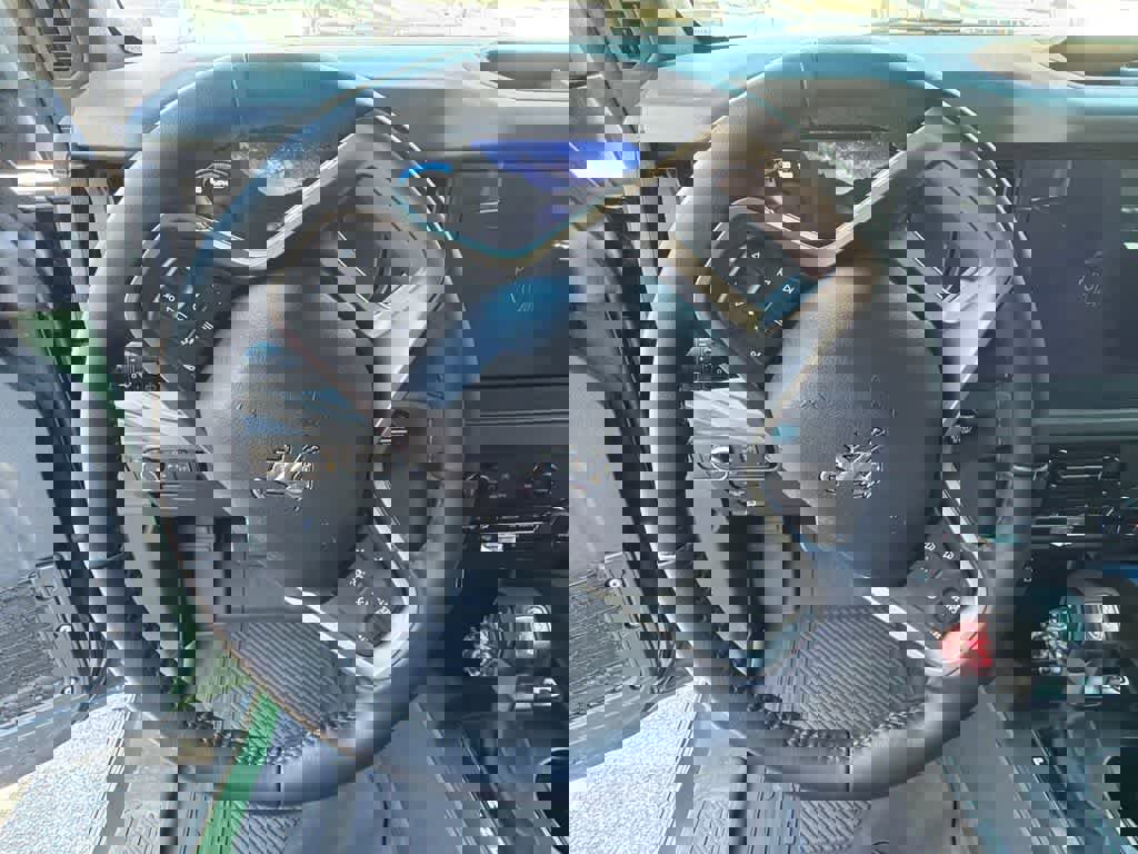 Used 2024 Ford Bronco Black Diamond image 12