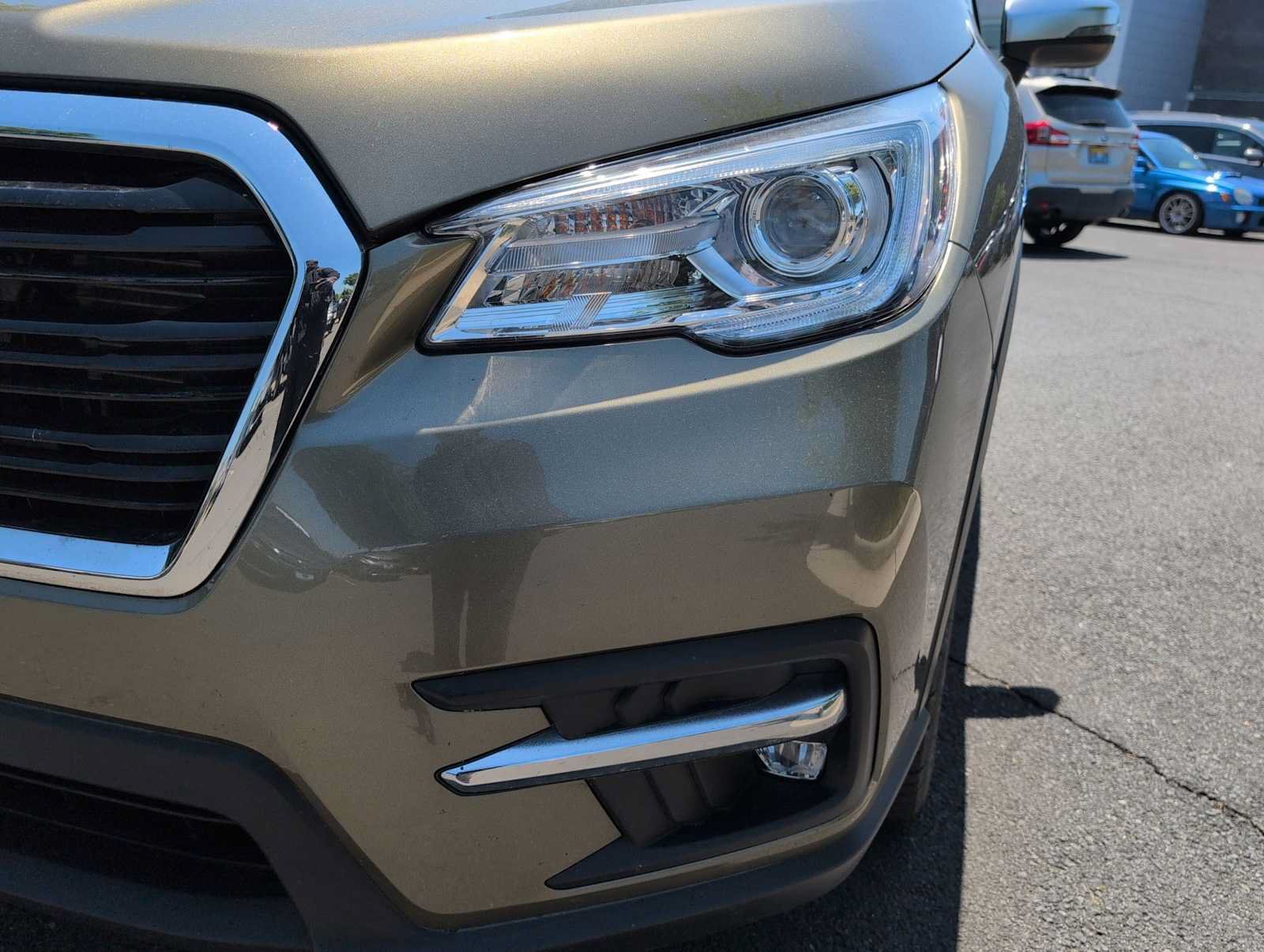 Certified 2022 Subaru Ascent Touring AWD/4WD image 11