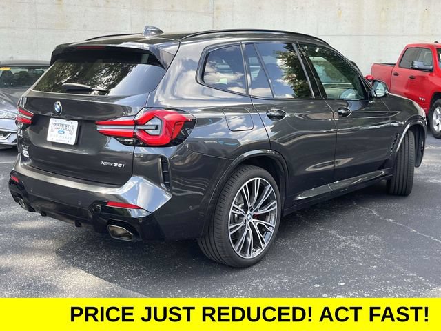 Used 2024 BMW X3 xDrive30i w/ Premium Package AWD/4WD image 3