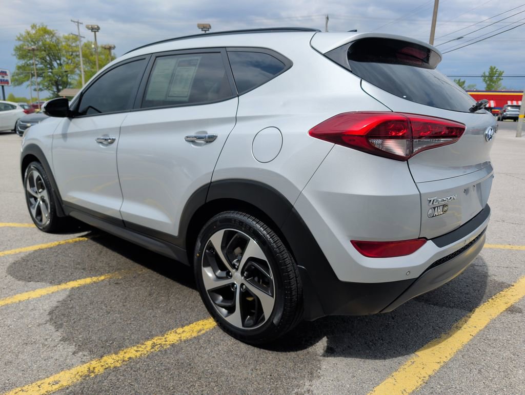 Used 2016 Hyundai Tucson Limited w/ Option Group 03 AWD/4WD image 5