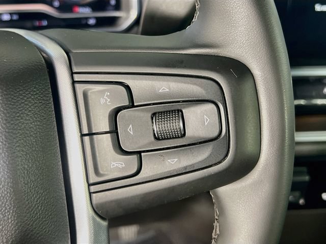 Used 2025 GMC Sierra 1500 SLT AWD/4WD image 18