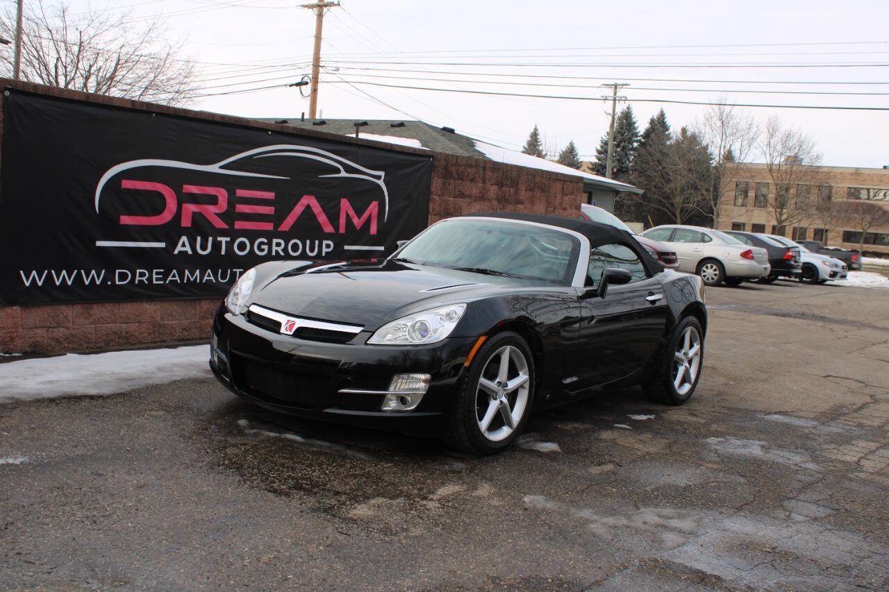 Used 2008 Saturn Sky w/ Premium Trim Package image 2