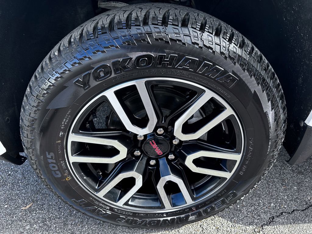 Used 2021 GMC Sierra 1500 AT4 image 13