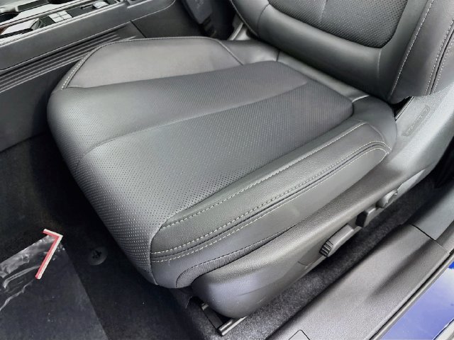 New 2026 Subaru Outback Limited AWD/4WD image 19