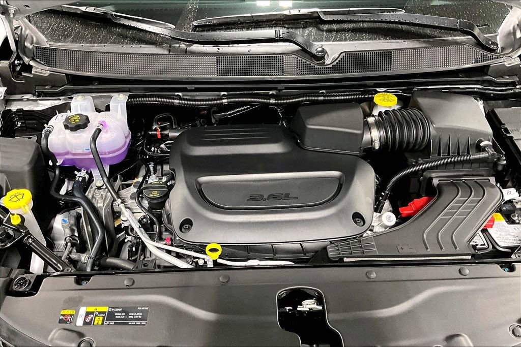 New 2026 Chrysler Voyager LX image 25