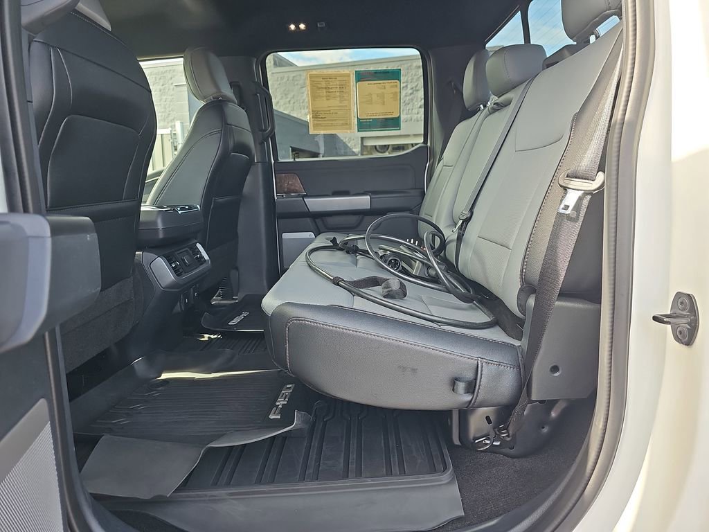 Used 2022 Ford F150 Lightning Lariat AWD/4WD image 18