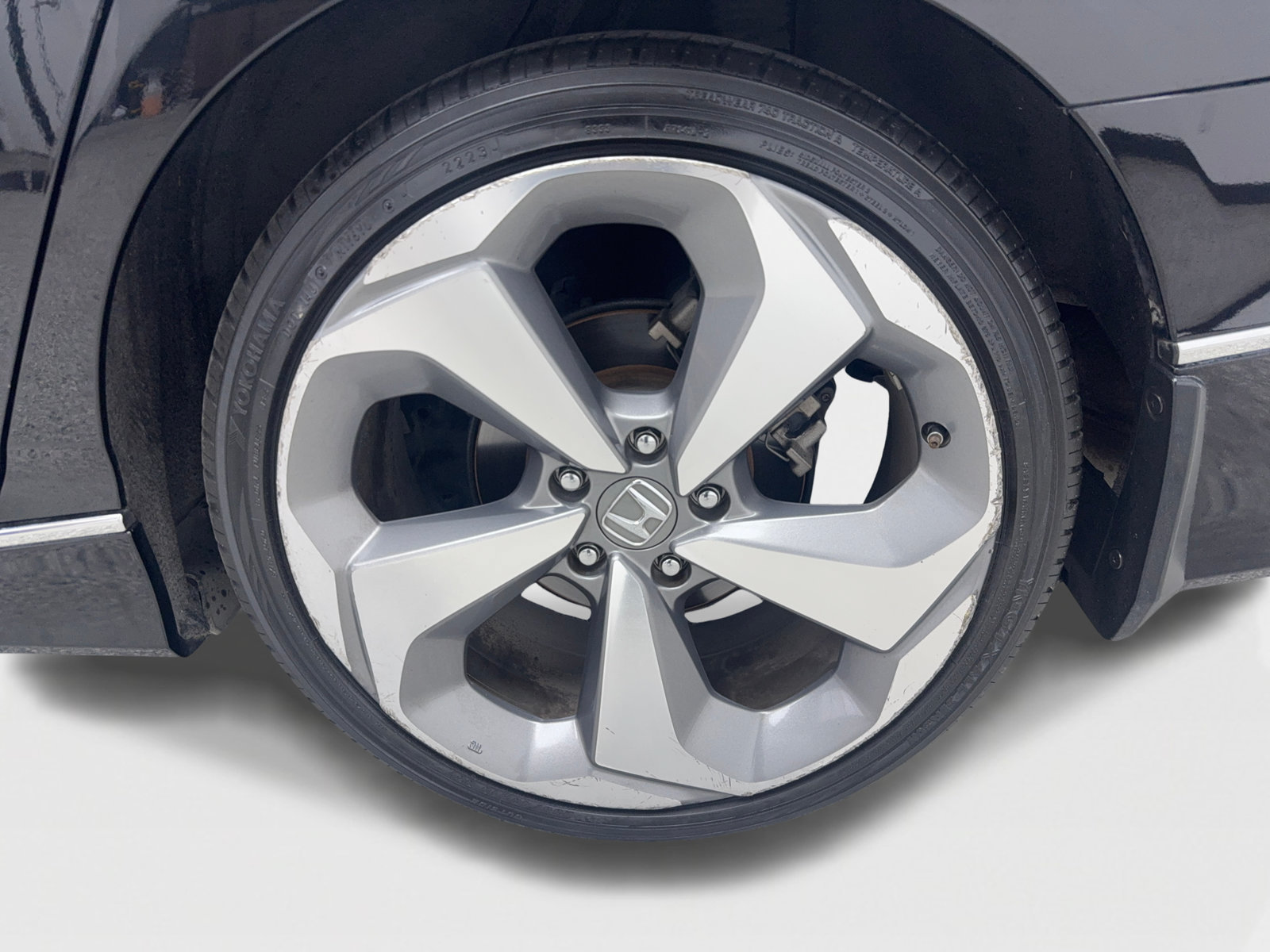 Used 2018 Honda Accord Touring image 54