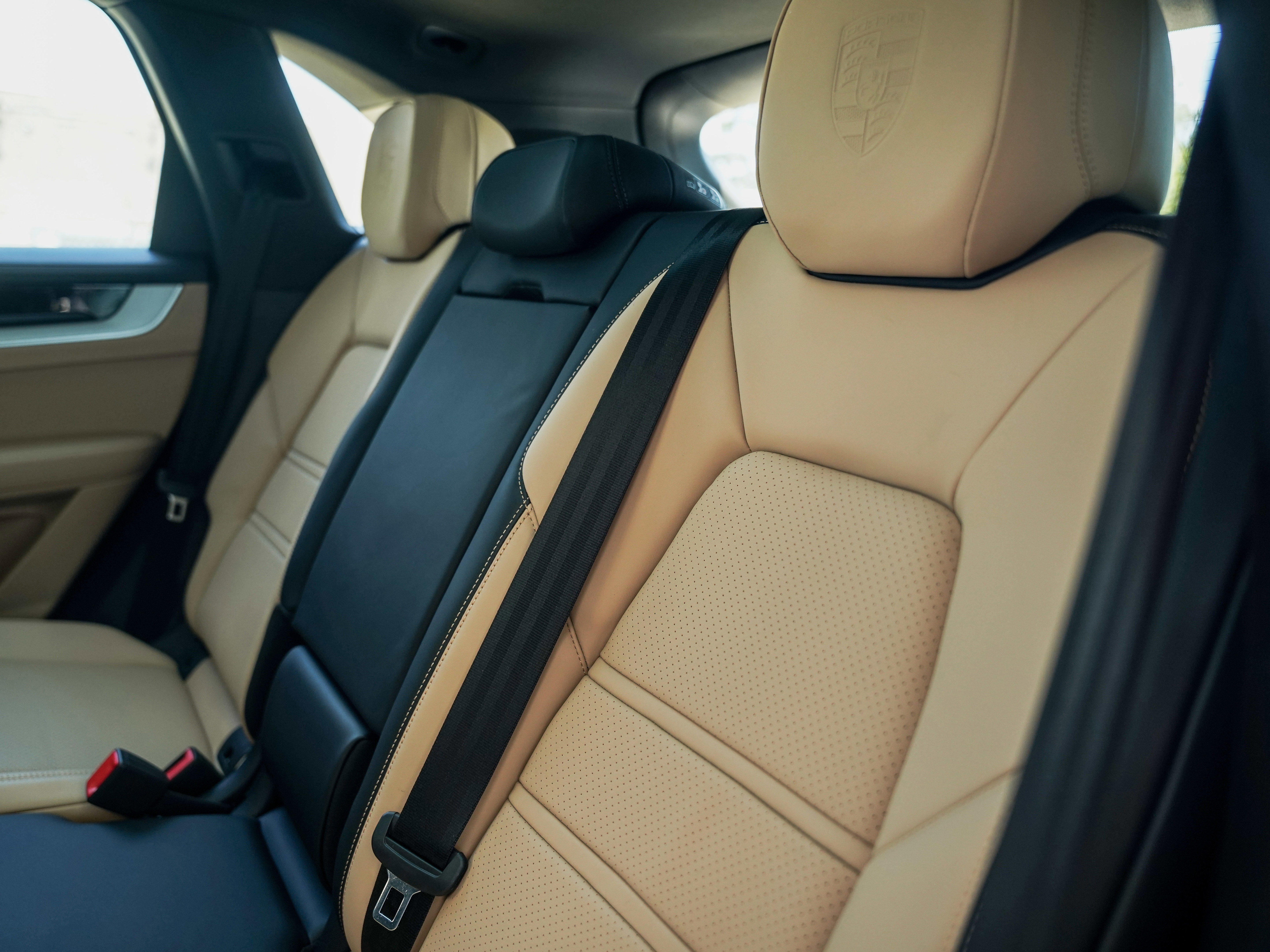 New 2025 Porsche Cayenne image 28