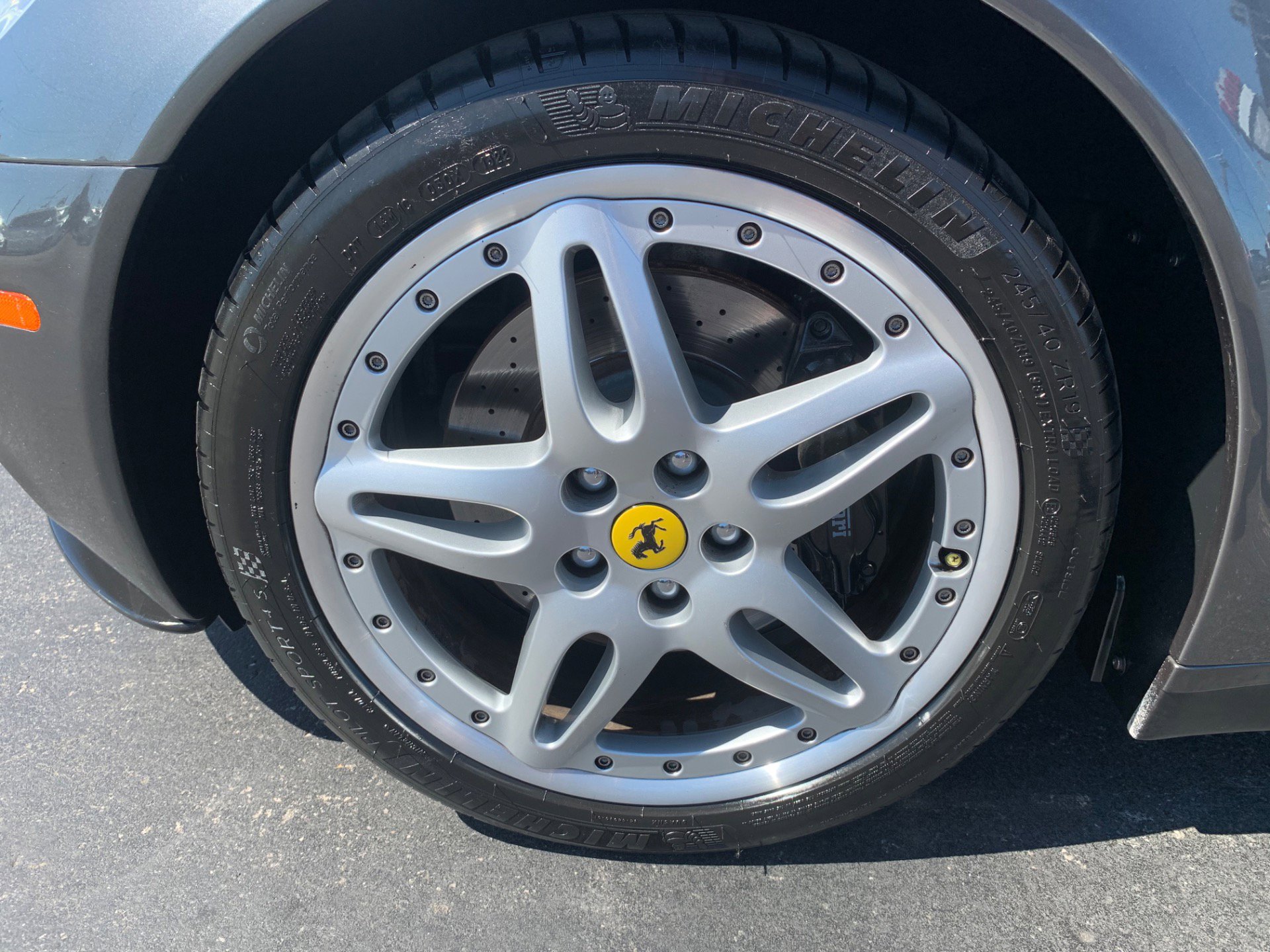 Used 2005 Ferrari 612 Scaglietti image 31