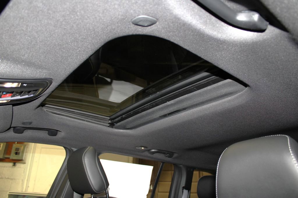 New 2025 Jeep Grand Cherokee Laredo image 25