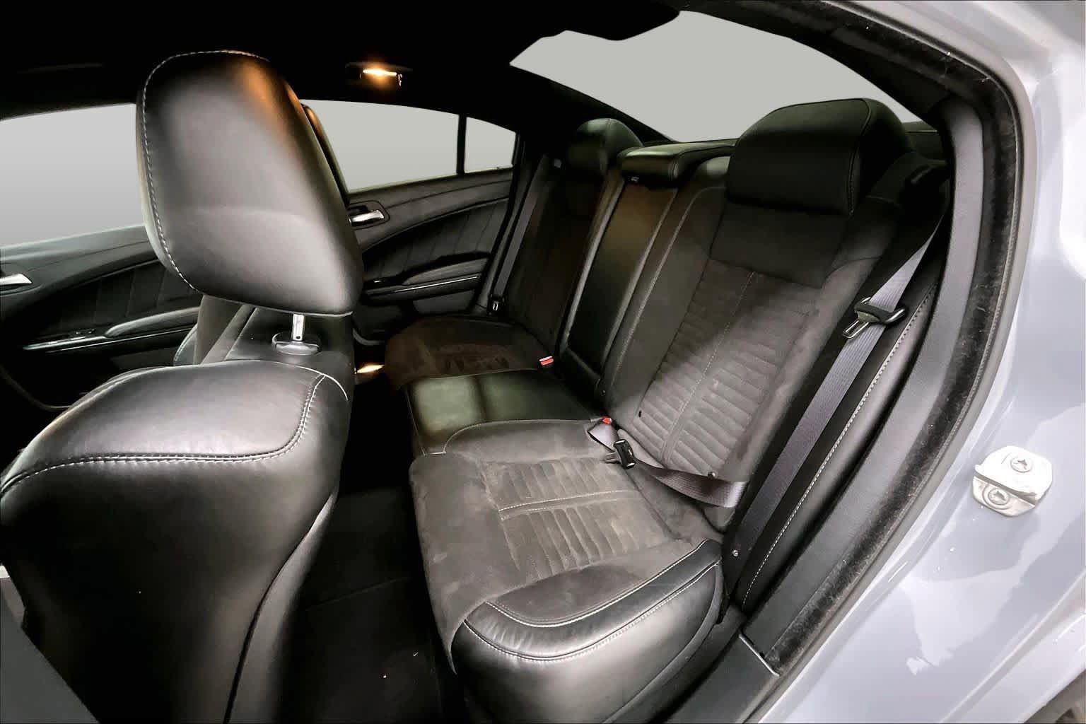 Used 2022 Dodge Charger R/T w/ Daytona Edition Group RWD image 20
