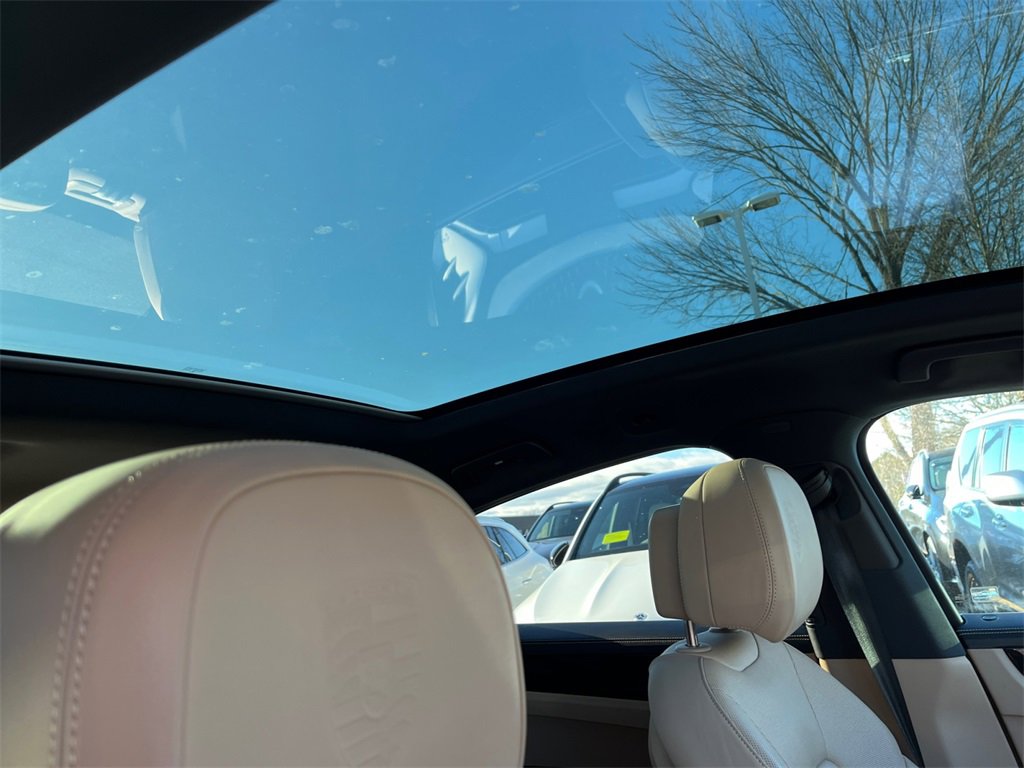 Used 2021 Porsche Cayenne S image 16