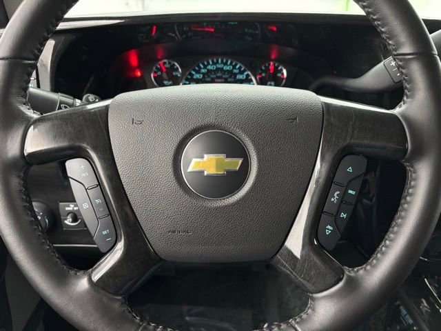 Used 2021 Chevrolet Express 2500 image 28