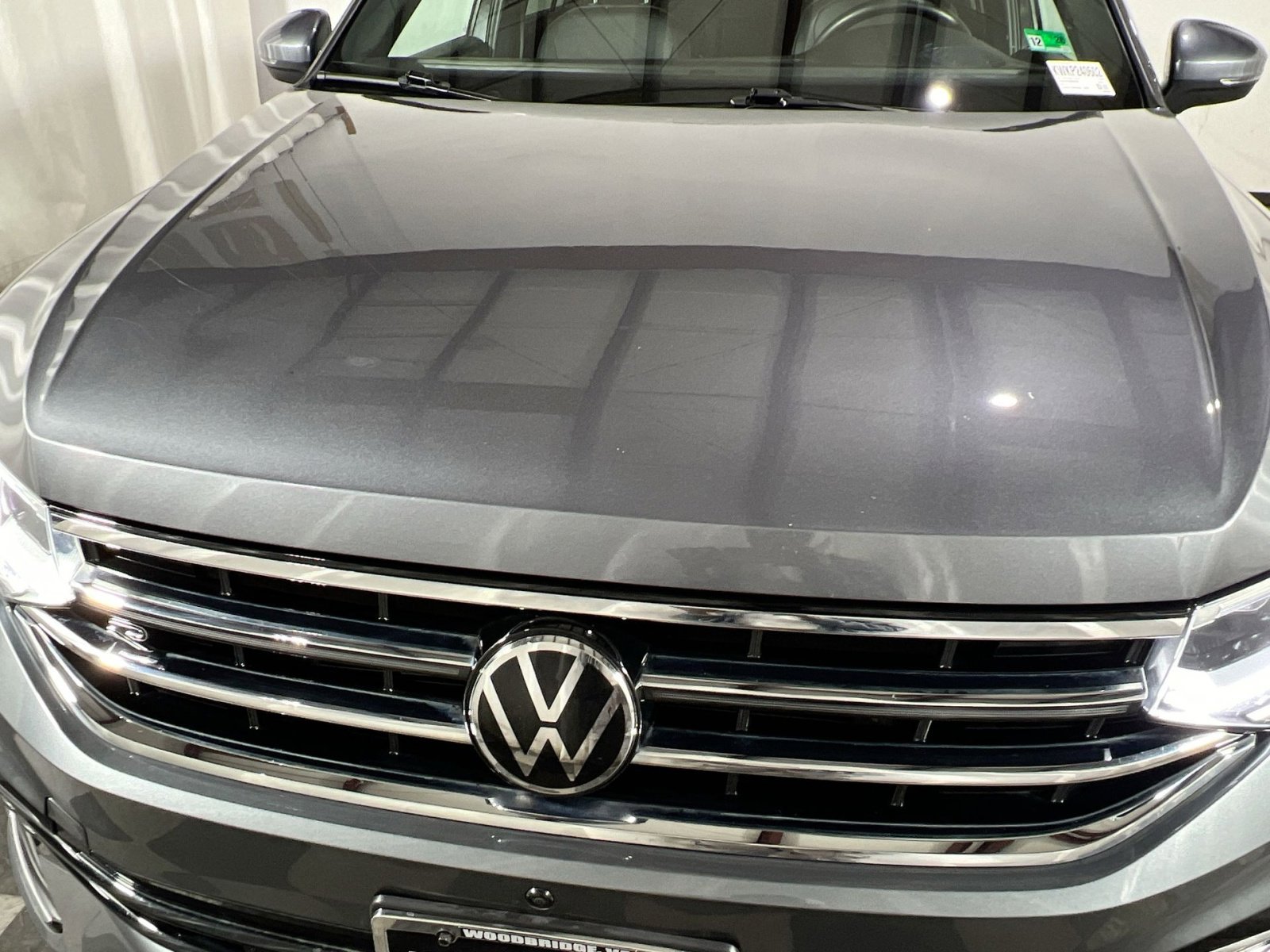 Used 2024 Volkswagen Tiguan SEL R-Line image 12