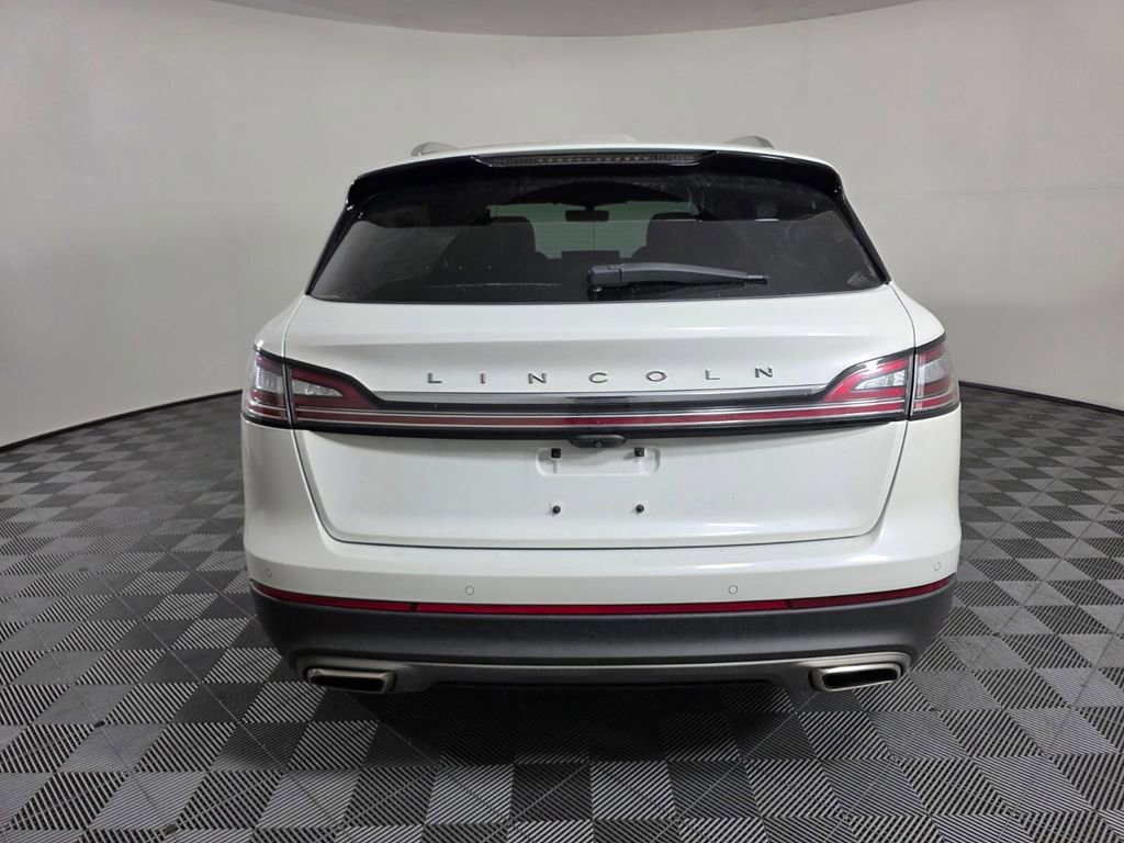 Used 2021 Lincoln Nautilus Reserve w/ Equipment Group 201A image 5