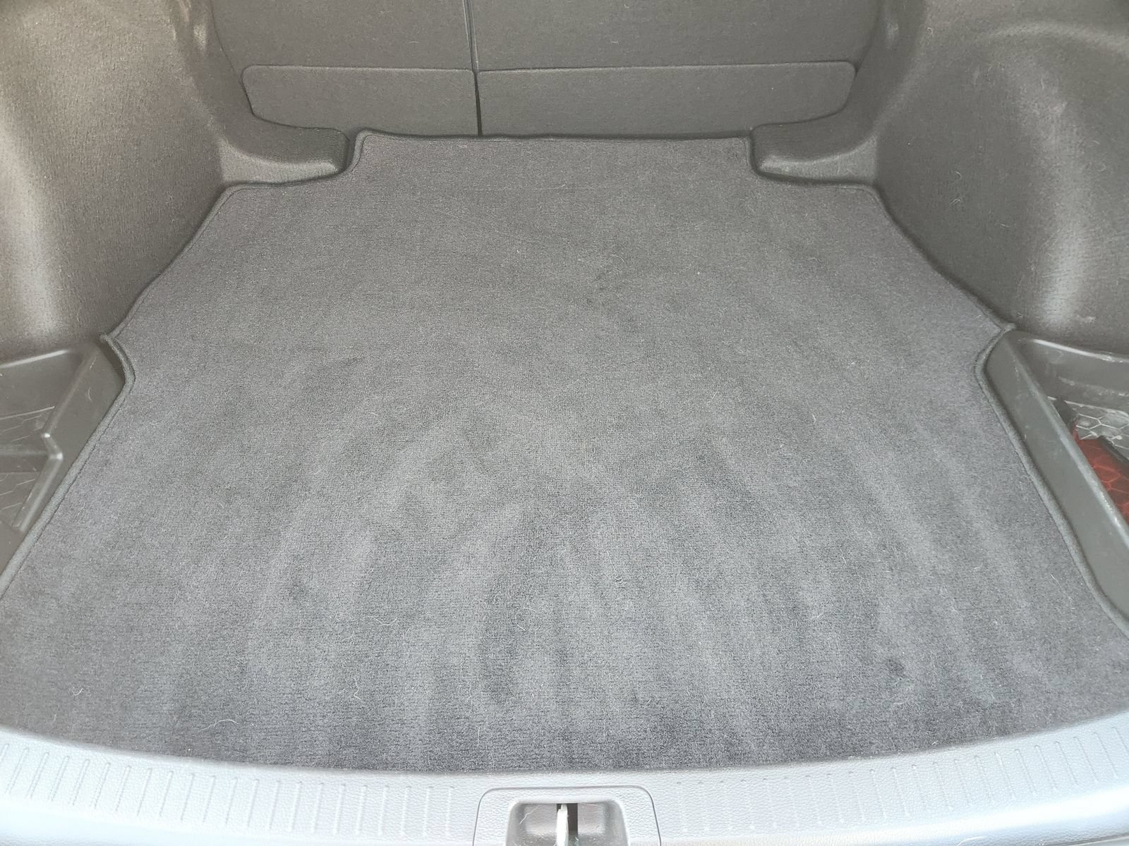 Used 2024 Toyota Corolla LE FWD image 35