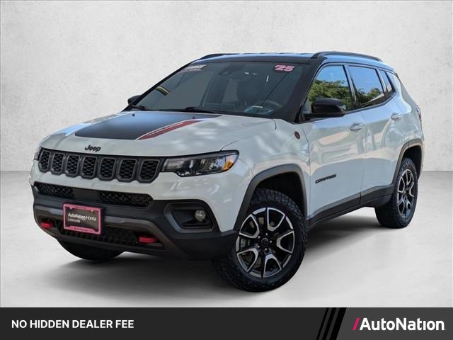 Used 2025 Jeep Compass Trailhawk