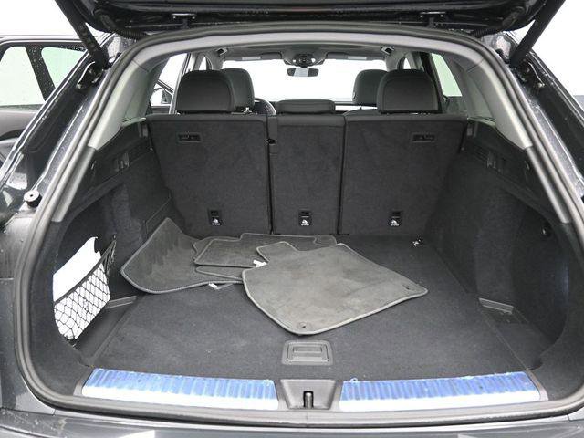 Certified 2025 Audi Q5 Premium w/ Convenience Package image 32