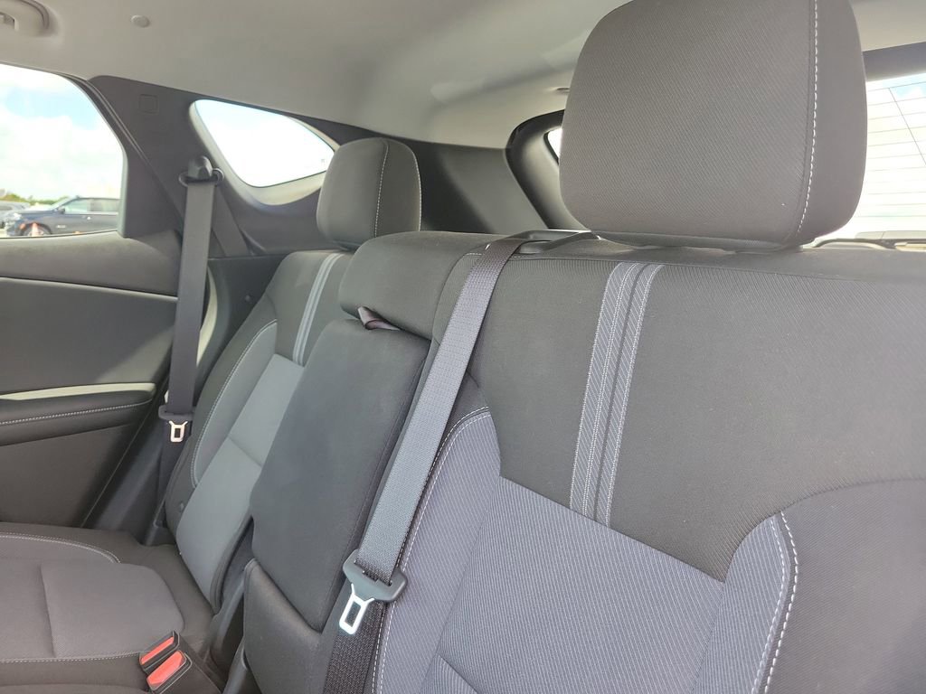 Used 2024 Chevrolet Blazer LT FWD image 11