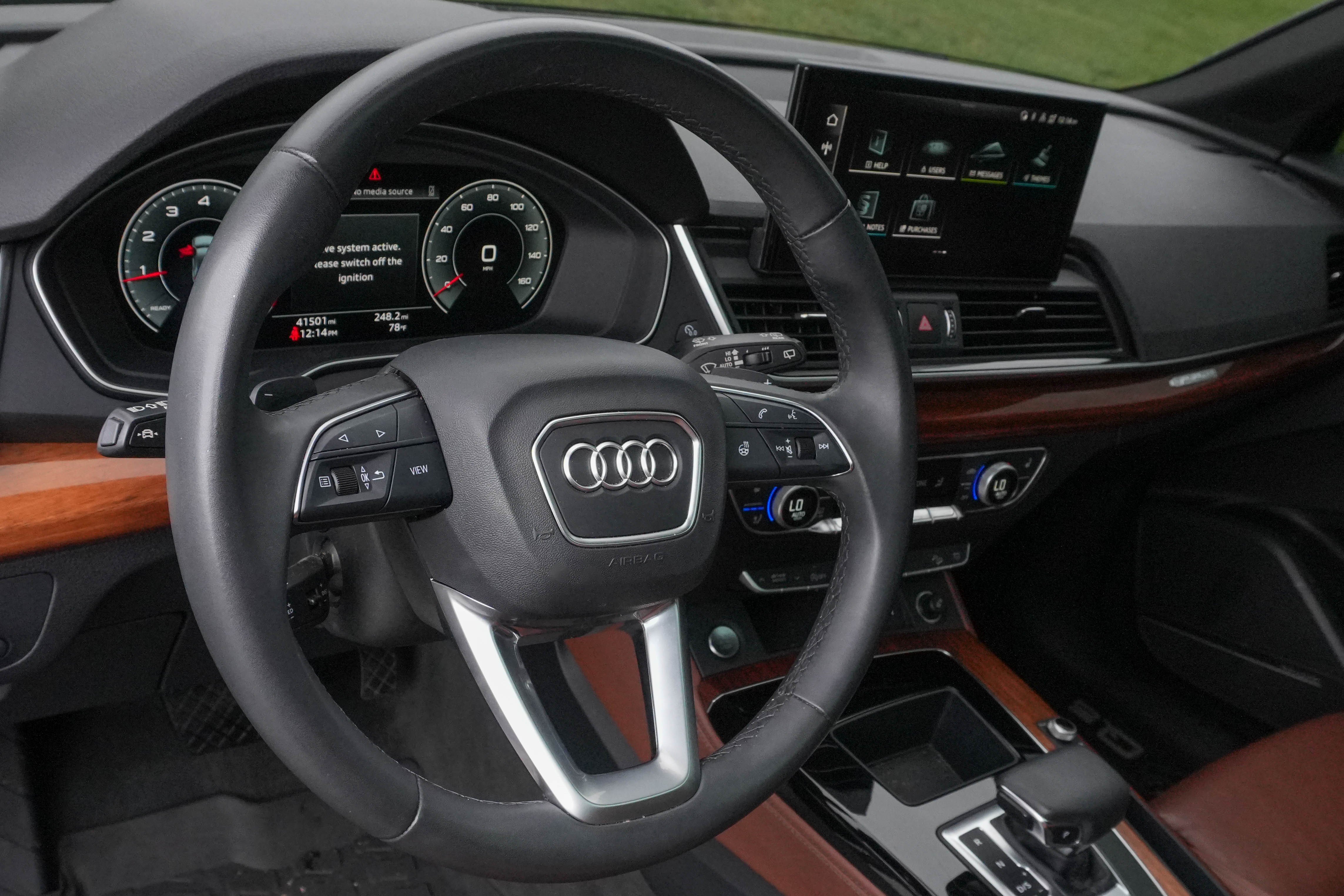 Used 2023 Audi Q5 2.0T Premium Plus w/ Premium Plus Package AWD/4WD image 7