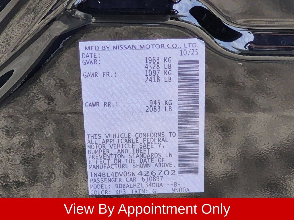 Used 2025 Nissan Altima 2.5 SV FWD image 32