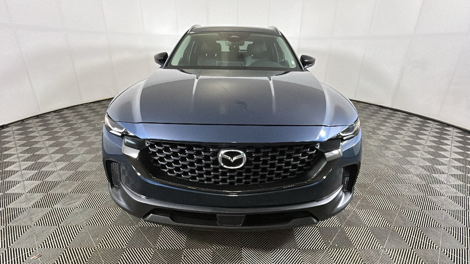 Used 2025 MAZDA CX-50 AWD 2.5 S w/ Preferred Package image 8