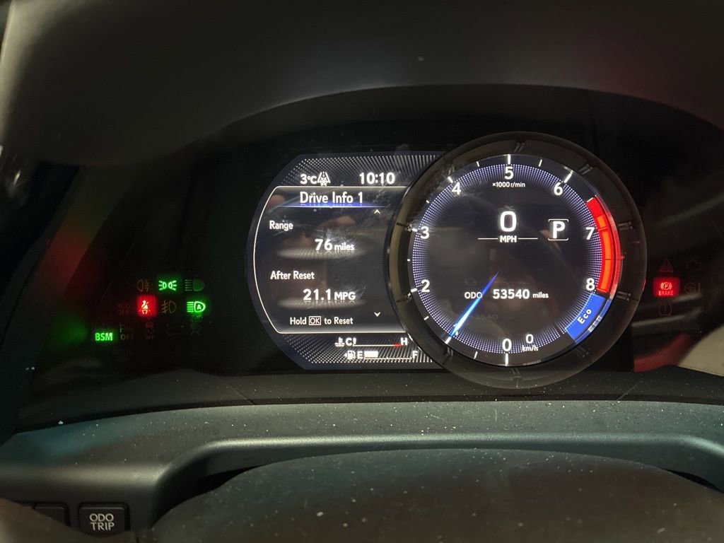 Used 2022 Lexus ES 350 F Sport image 10