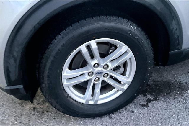 Used 2022 Ford Explorer XLT image 8