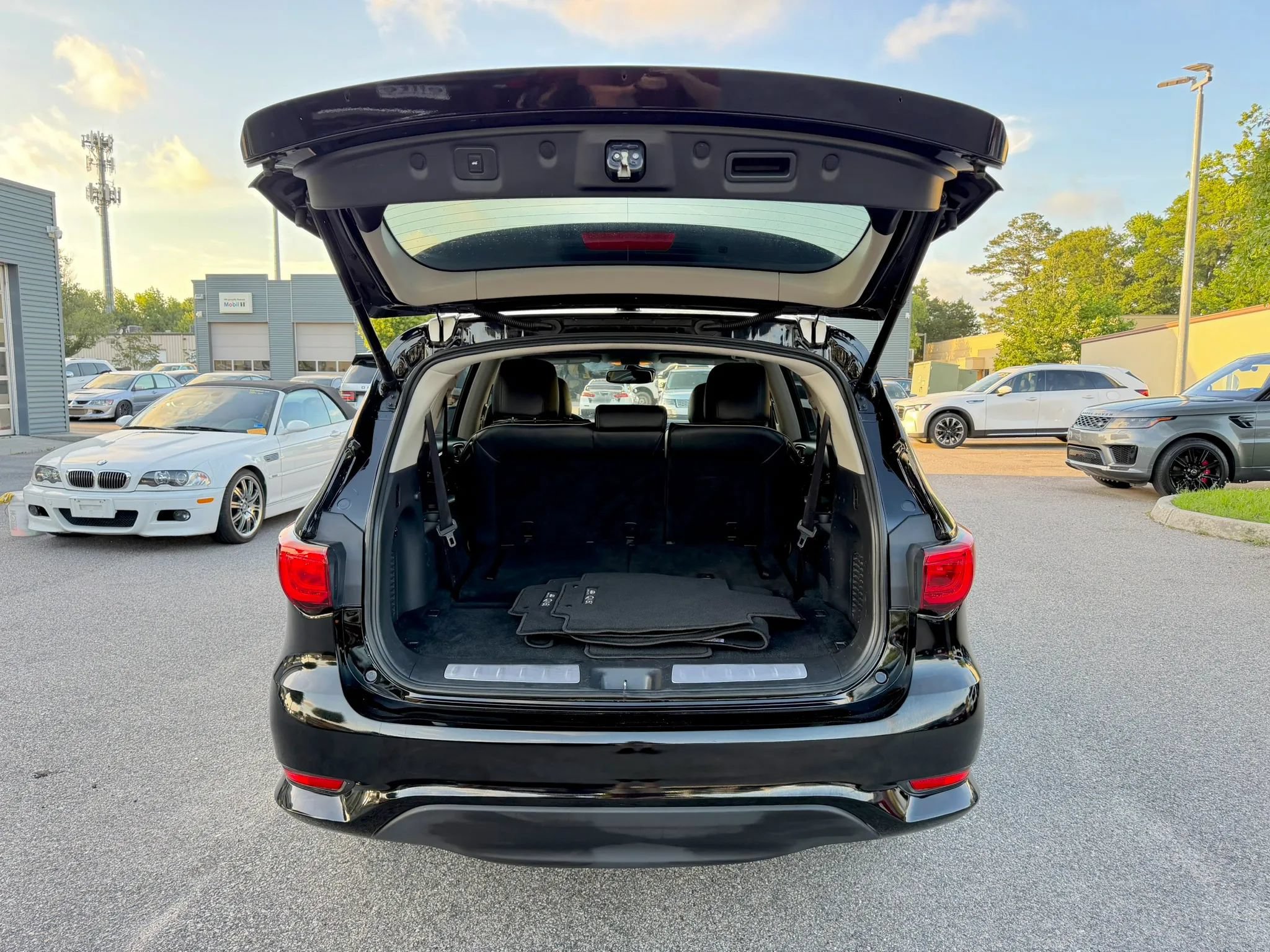 Used 2020 INFINITI QX60 Luxe AWD/4WD image 12