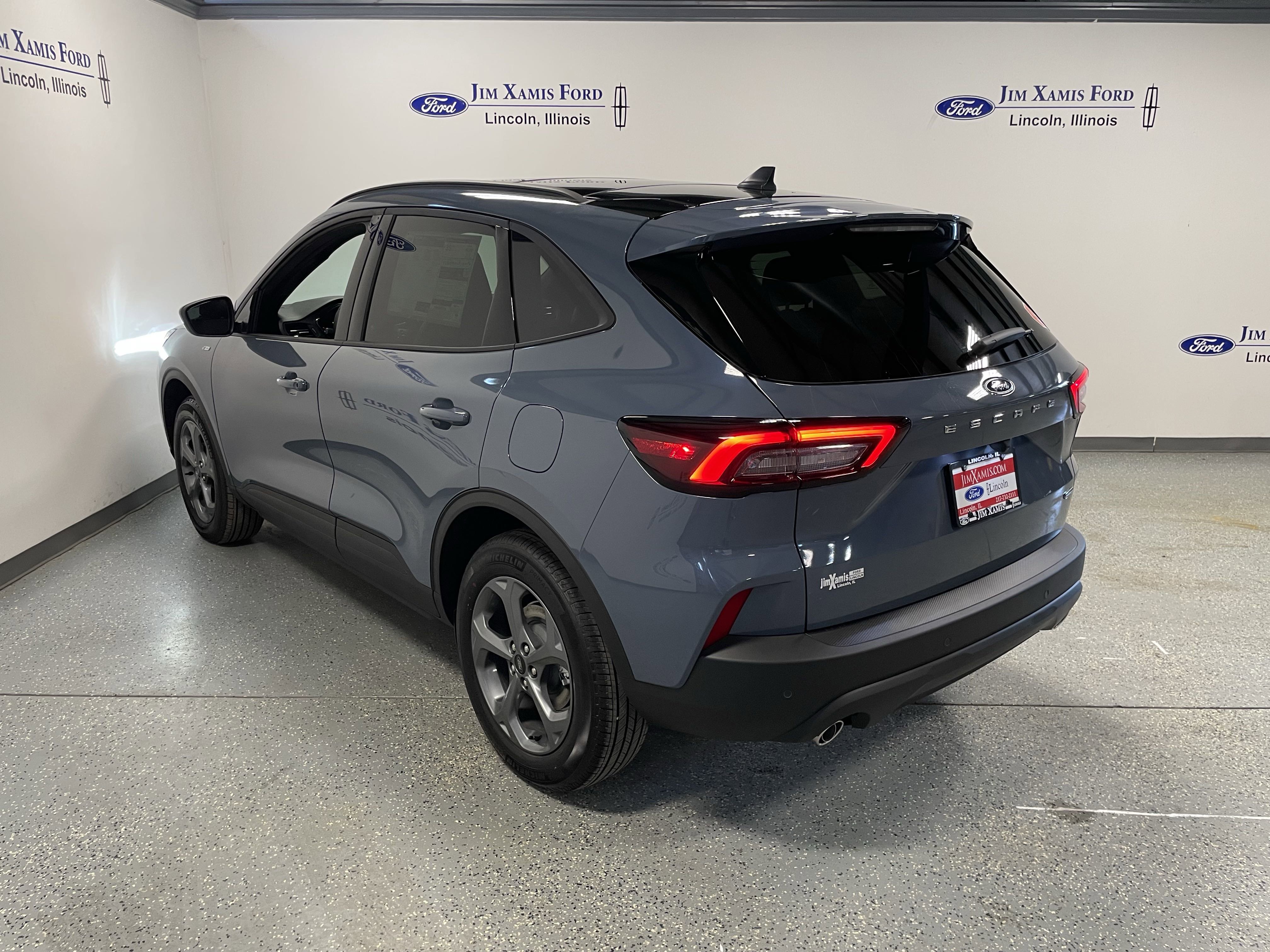 New 2025 Ford Escape ST-Line Elite w/ Tech Pack #1 image 4