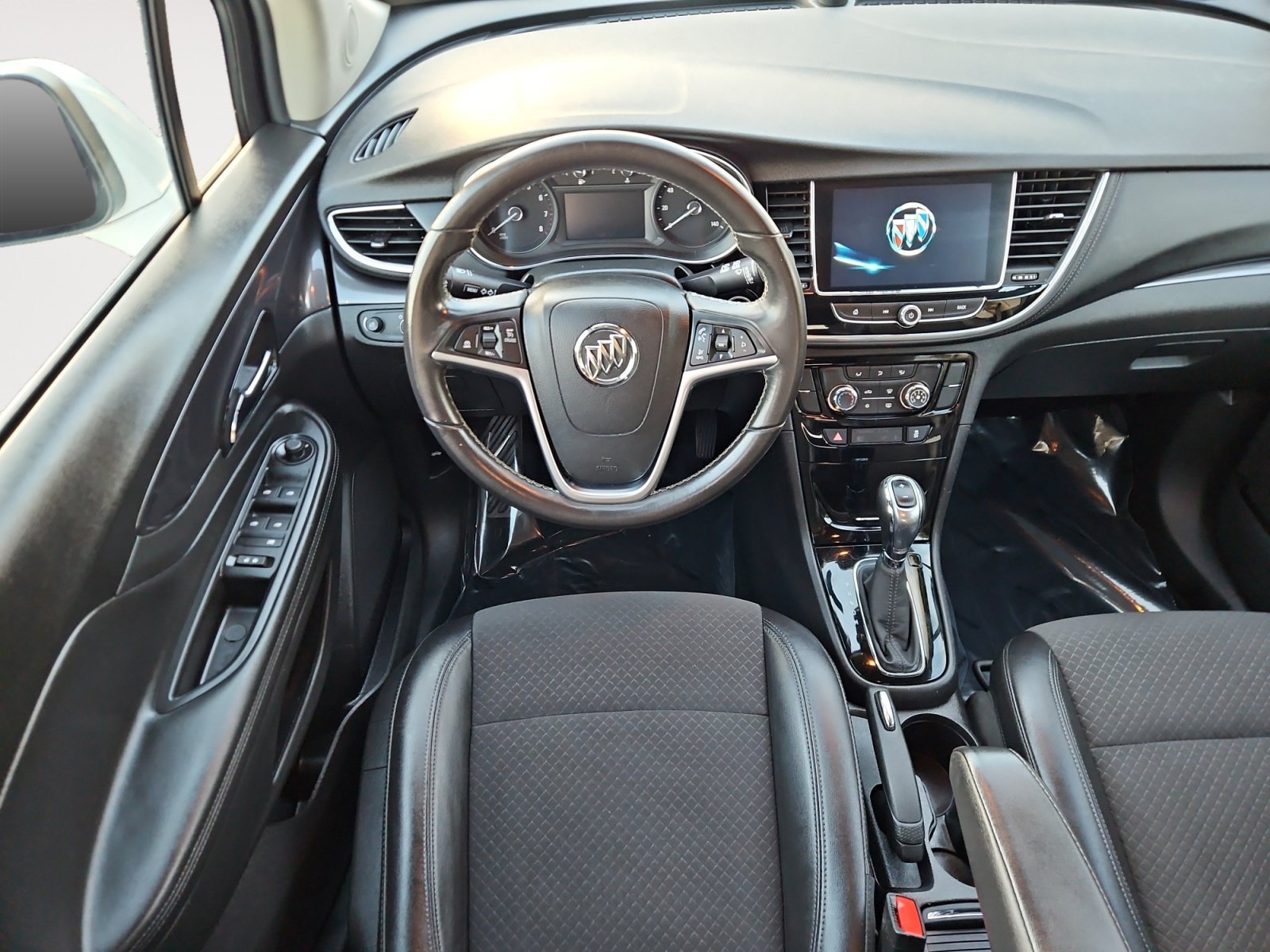 Used 2019 Buick Encore Preferred w/ Safety Package FWD image 10