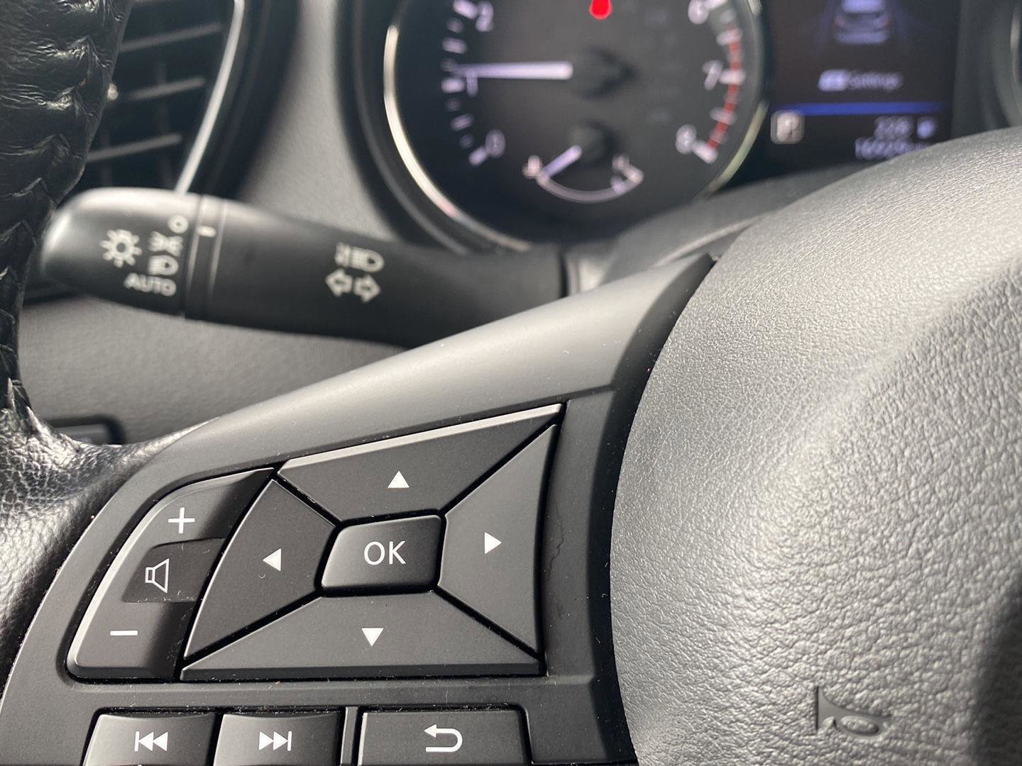 Certified 2022 Nissan Rogue Sport SL image 36