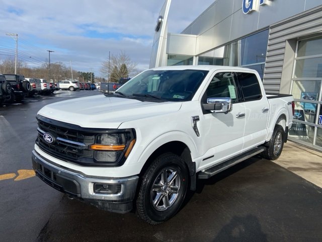 New 2025 Ford F150 XLT w/ Equipment Group 302A MID image 2