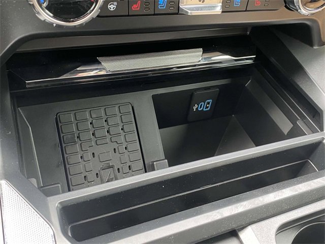 New 2025 Ford F250 Lariat w/ Lariat Ultimate Package image 13