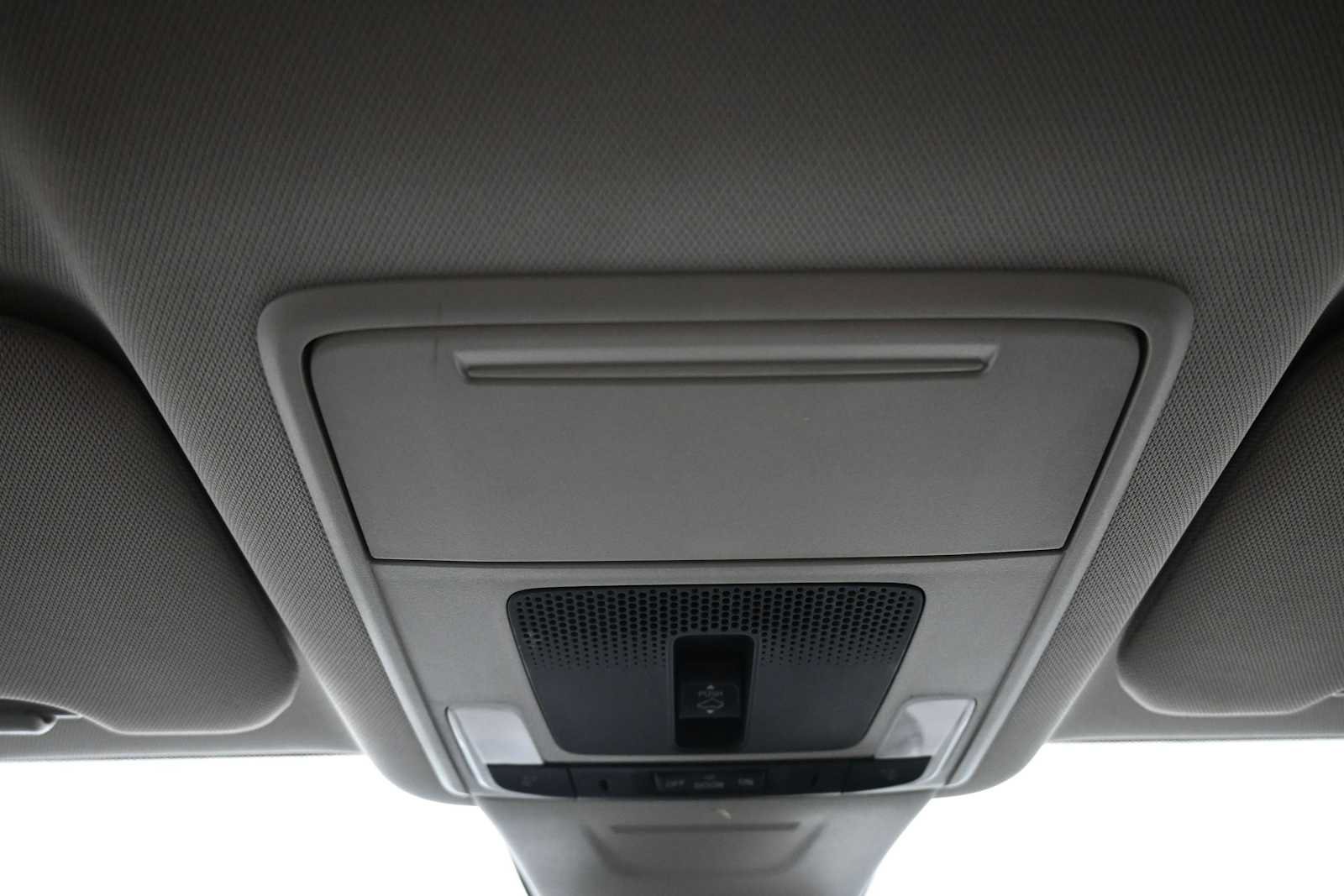 Used 2024 Honda CR-V EX-L image 16
