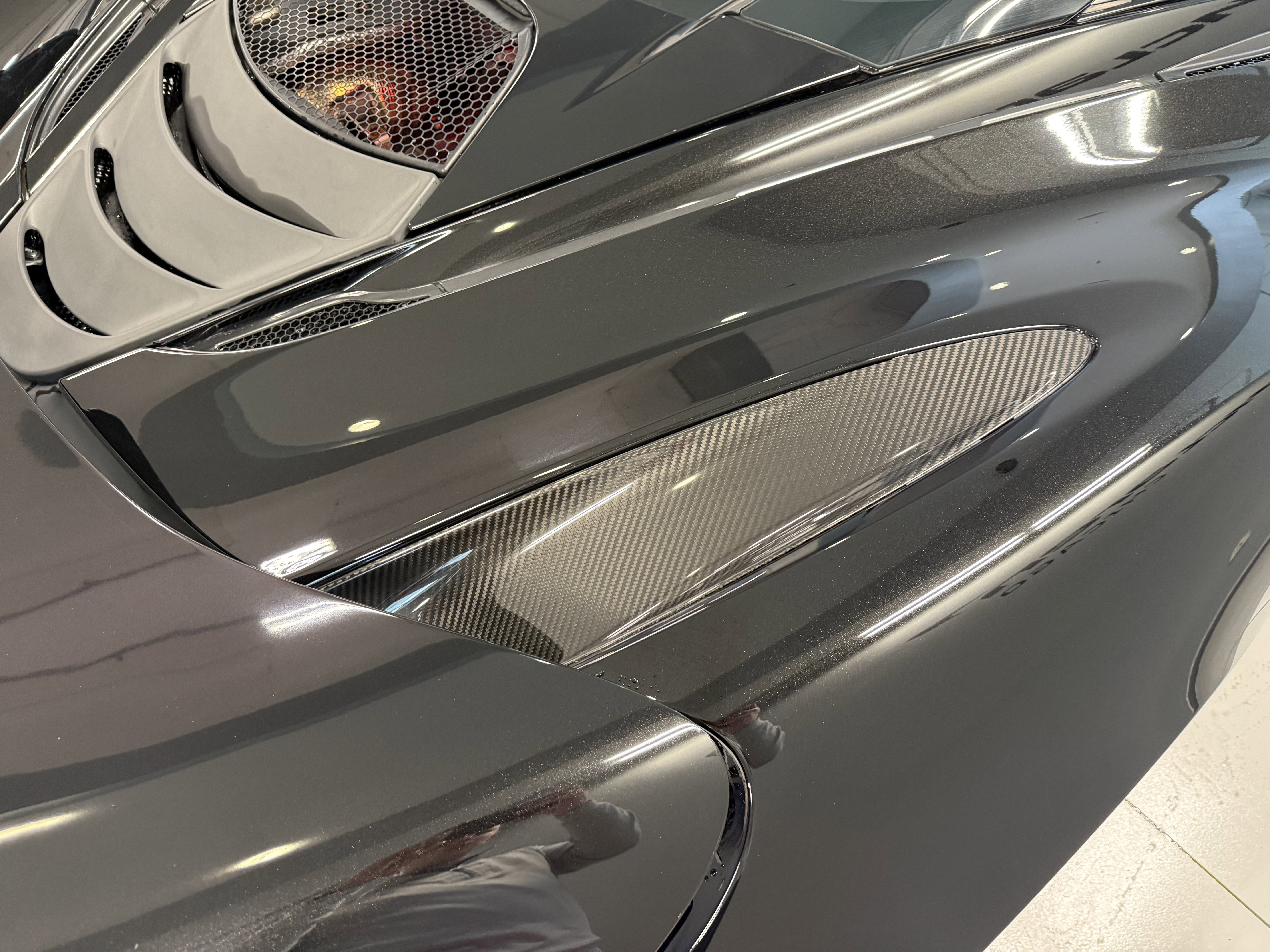 Used 2019 McLaren 720S image 6