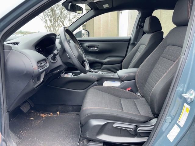 Used 2023 Honda HR-V Sport image 4