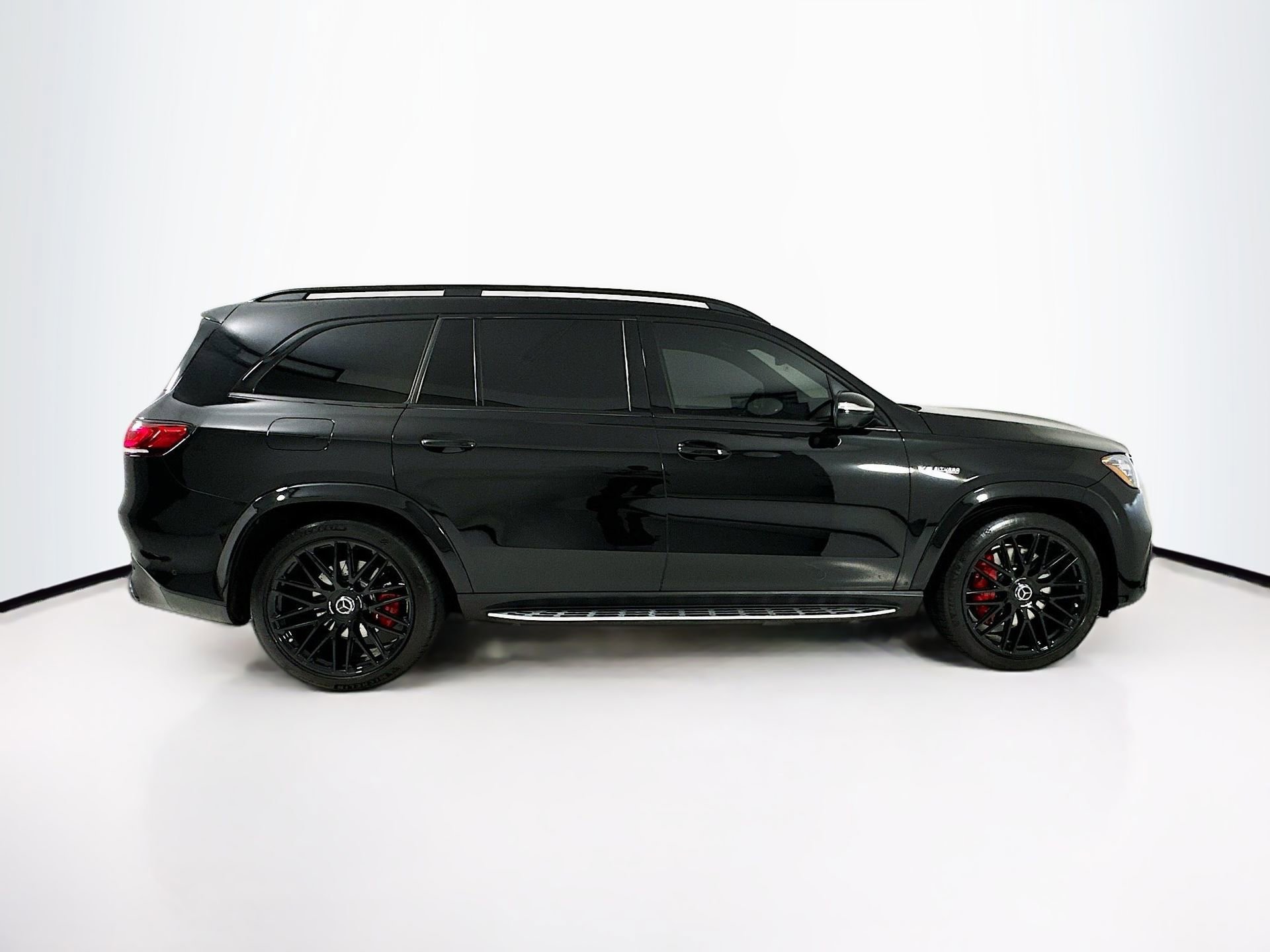 Used 2023 Mercedes-Benz GLS 63 AMG 4MATIC image 9