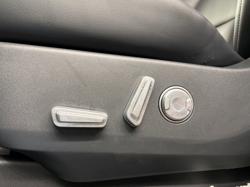 New 2026 Lincoln Nautilus Premier AWD/4WD image 29