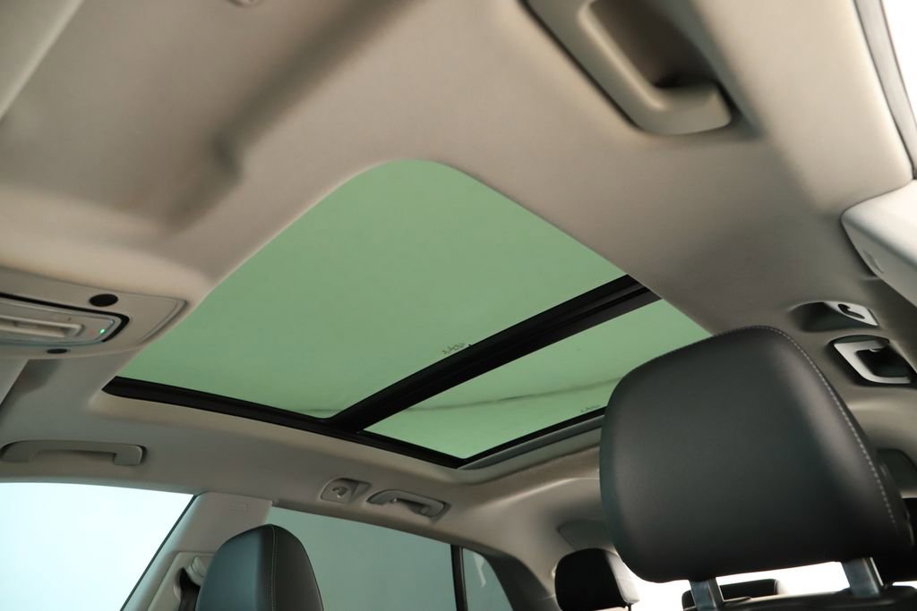 Used 2022 Audi Q8 Premium Plus image 26