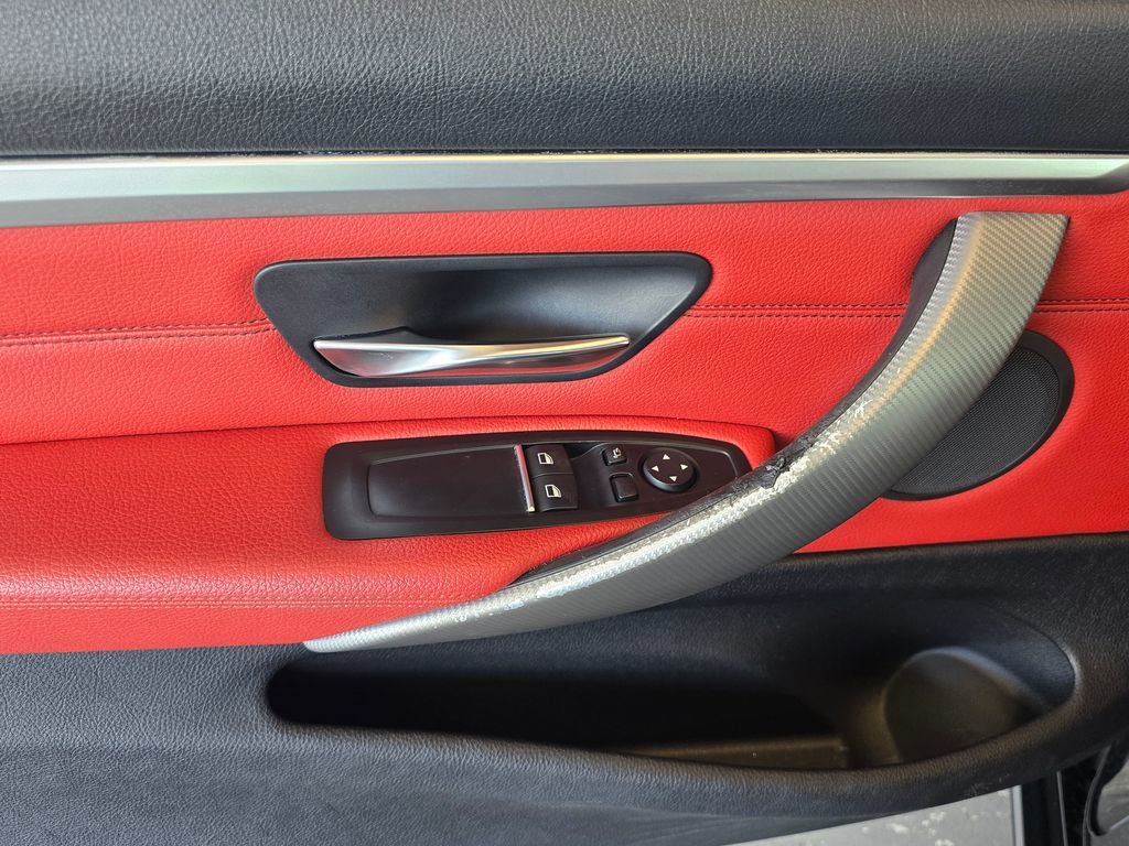 Used 2020 BMW 430i Coupe w/ Convenience Package image 25