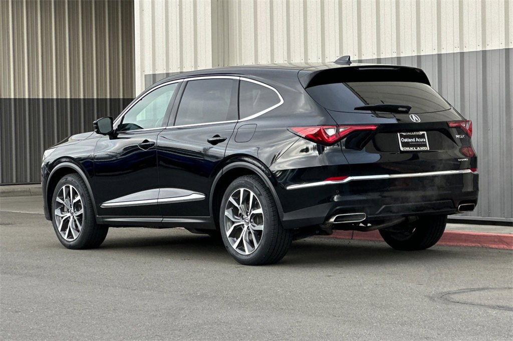 Certified 2023 Acura MDX SH-AWD w/ Technology Package image 7