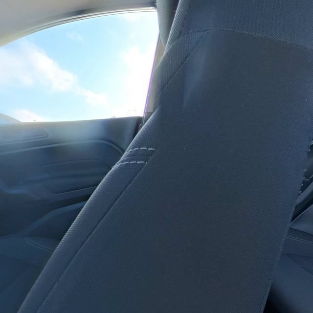 Used 2017 Ford Fiesta SE FWD image 25
