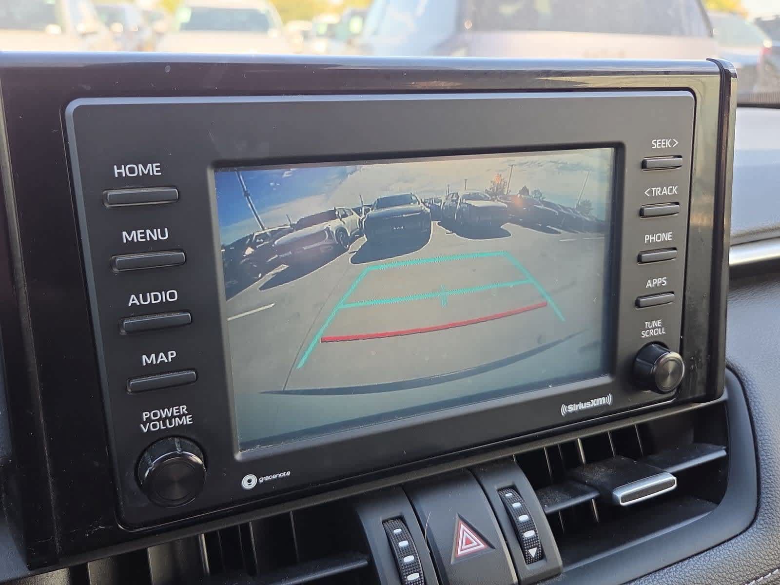 Used 2020 Toyota RAV4 XLE Premium FWD image 28