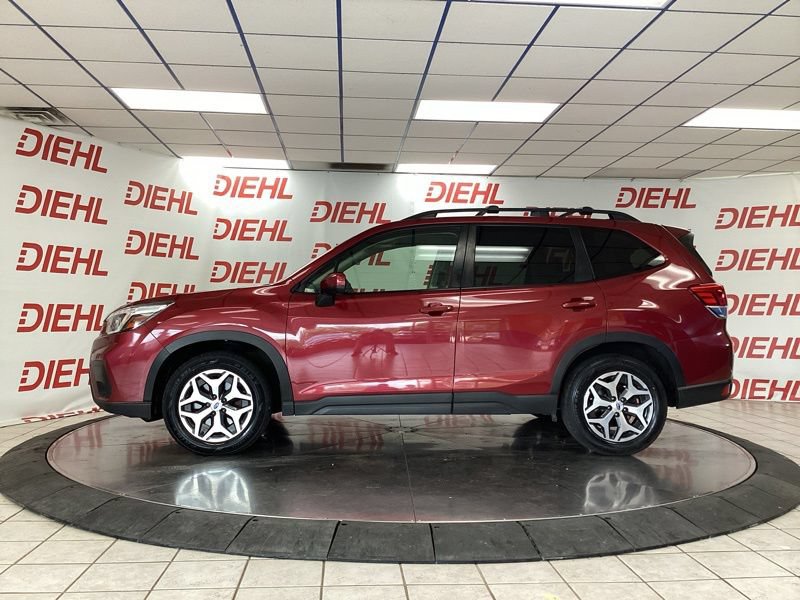 Used 2019 Subaru Forester Premium AWD/4WD image 4