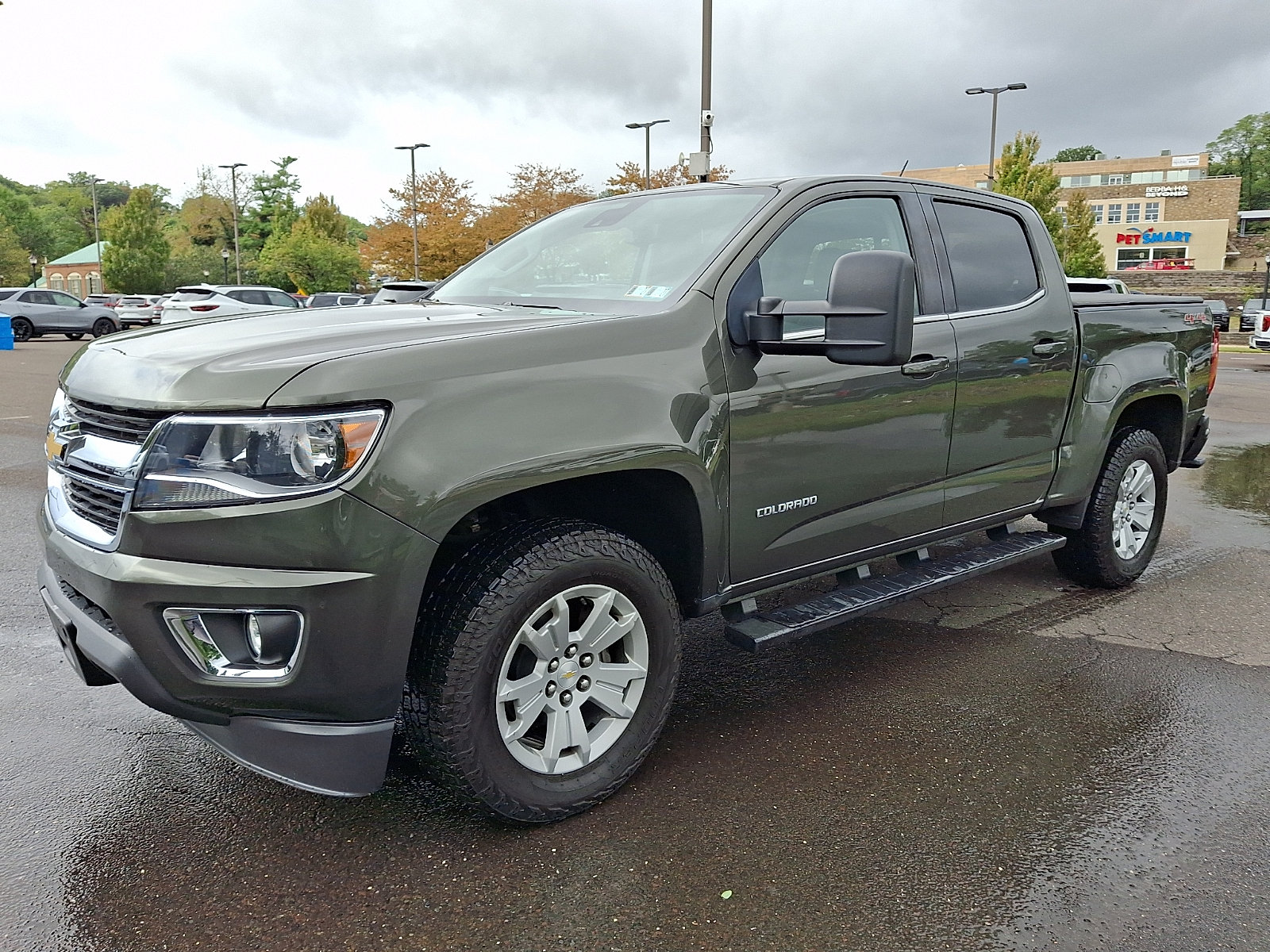Used 2018 Chevrolet Colorado LT w/ LT Convenience Package AWD/4WD image 3