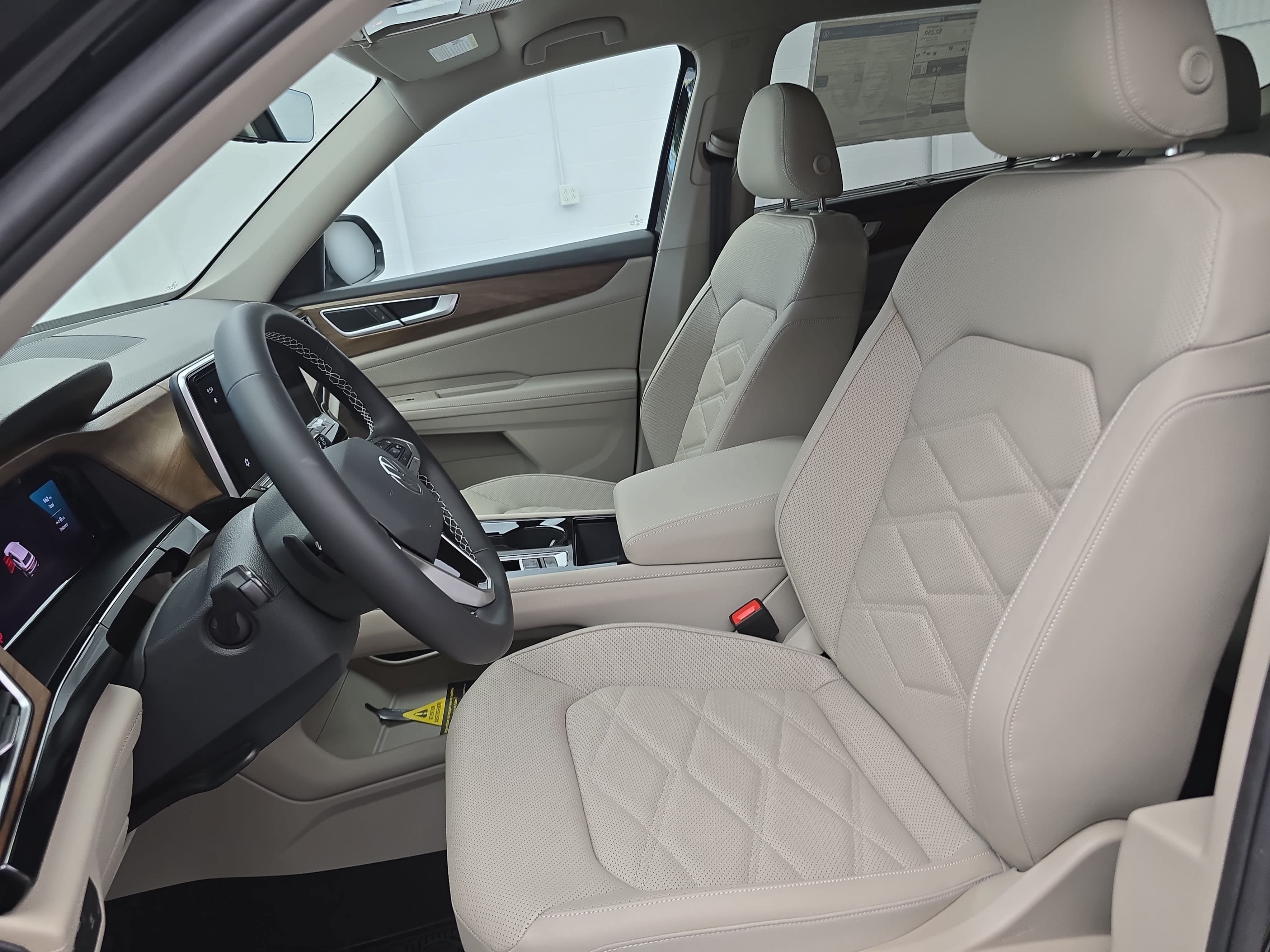 New 2026 Volkswagen Atlas SE FWD image 16