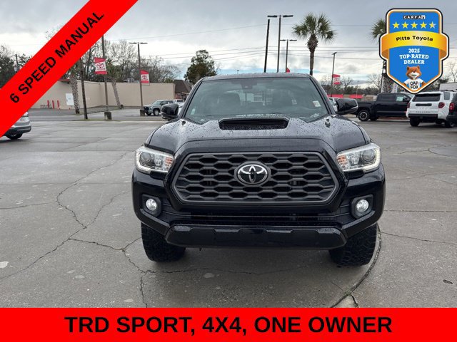 Used 2020 Toyota Tacoma TRD Sport AWD/4WD image 2