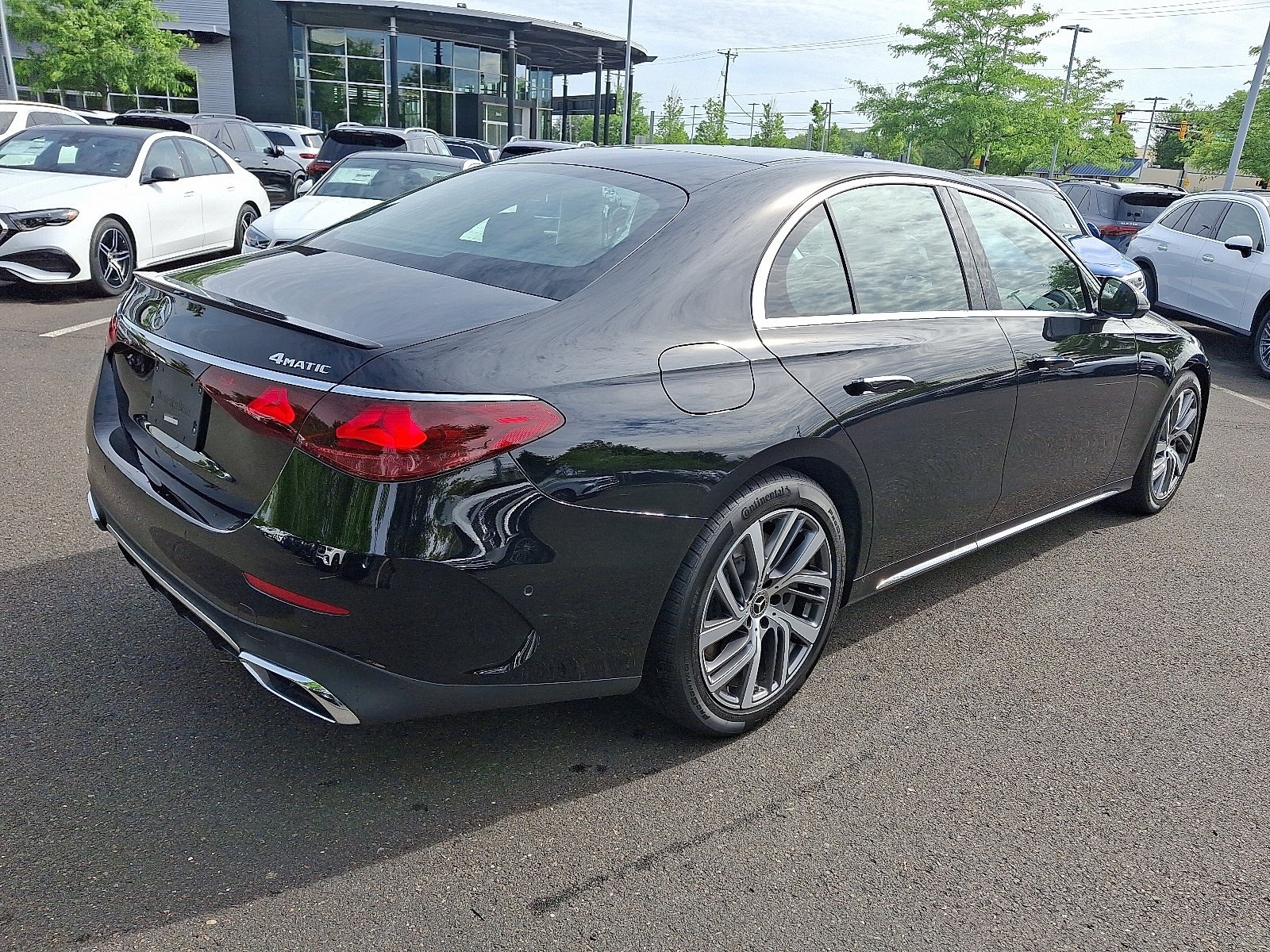 New 2026 Mercedes-Benz E 450 4MATIC Sedan image 6