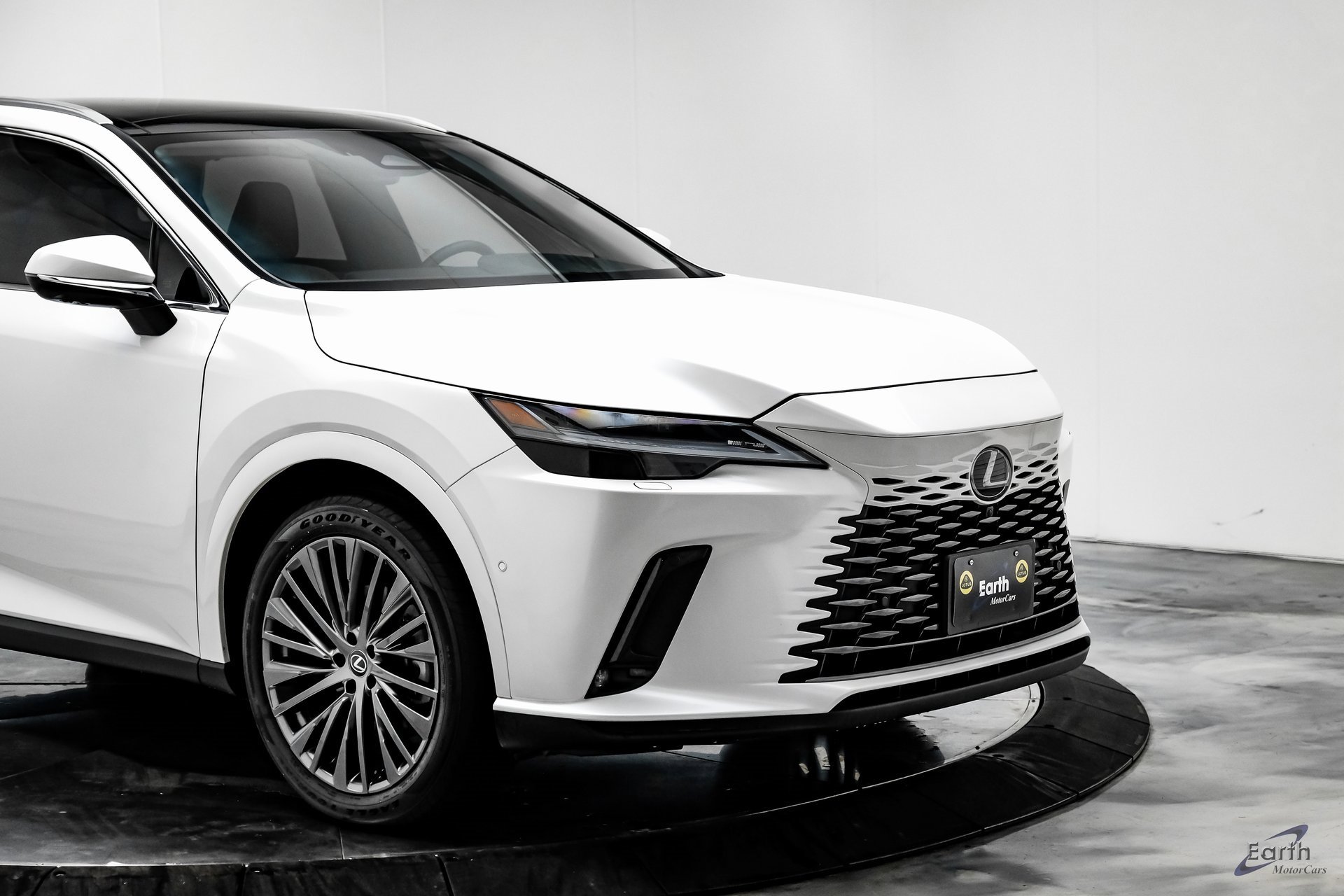 Used 2023 Lexus RX 350 FWD image 23